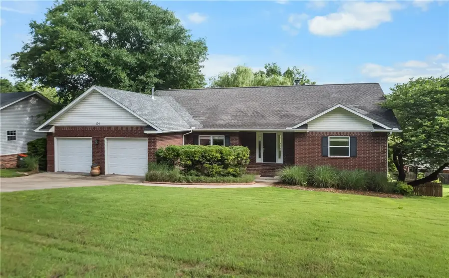 104 Lake Road, Springdale, AR 72764 - #2