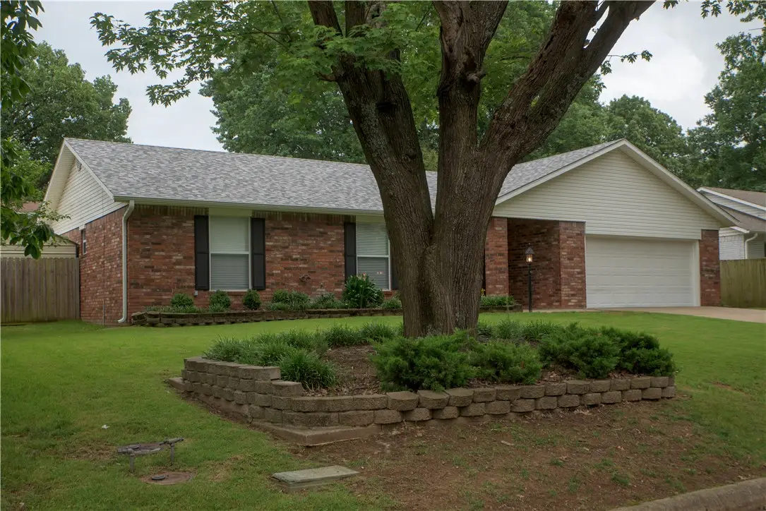 1443 Overo Circle, Springdale, AR 72762 - #1
