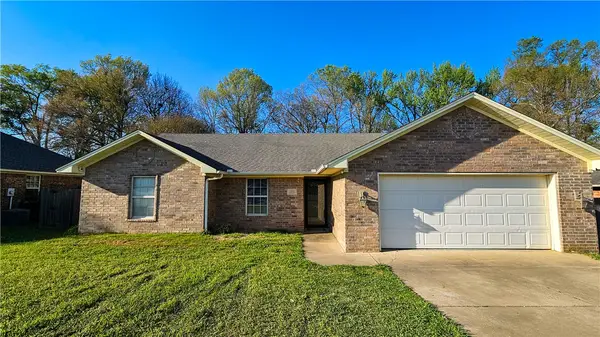 123 Ashbrook Lane, Russellville, AR 72802