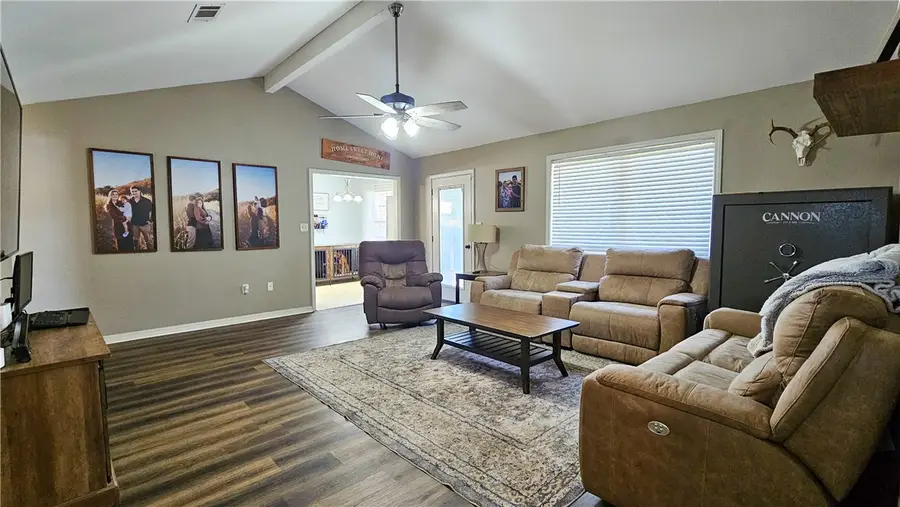 123 Ashbrook Lane, Russellville, AR 72802 - #2
