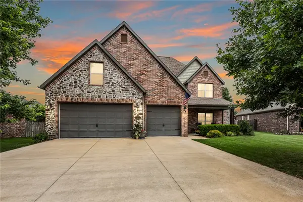 4201 Willowbend Drive, Rogers, AR 72758