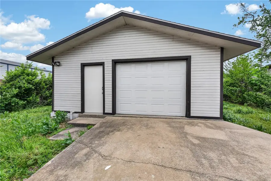 406 W Olrich Street, Rogers, AR 72756 - #3