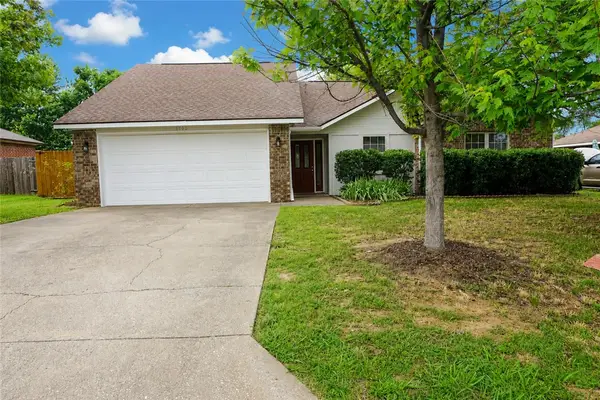 1403 SE 21st Street, Bentonville, AR 72712