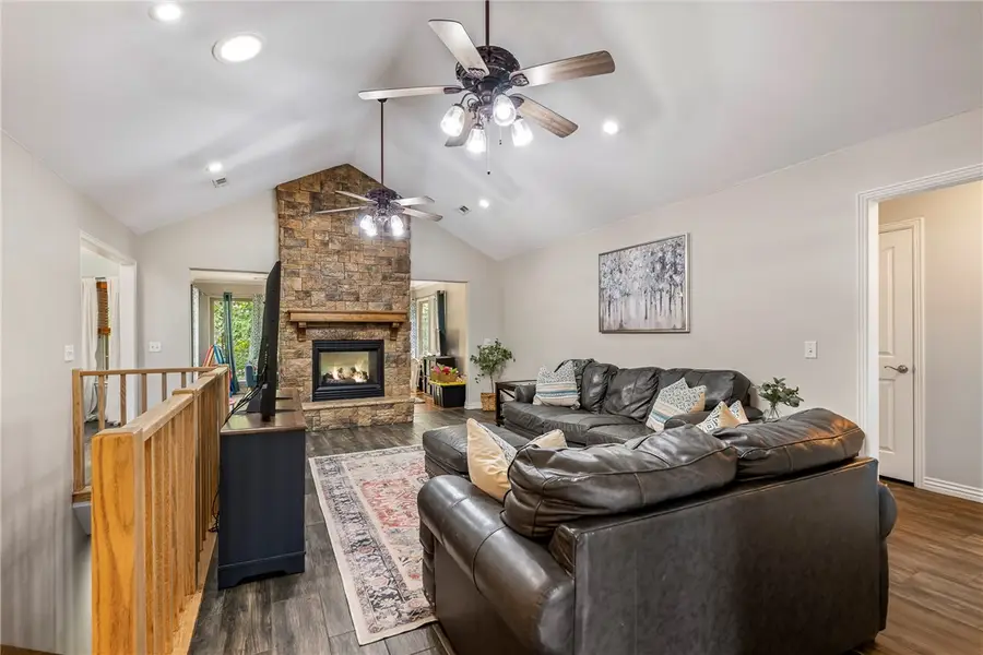 91 Granshire Drive, Bella Vista, AR 71714 - #3