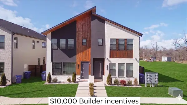 1149 NE Monroe Street, Bentonville, AR 72712