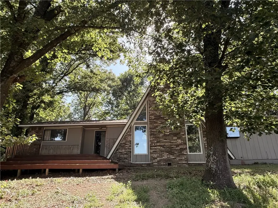 21470 Oak Park Lane, Siloam Springs, AR 72761 - #2