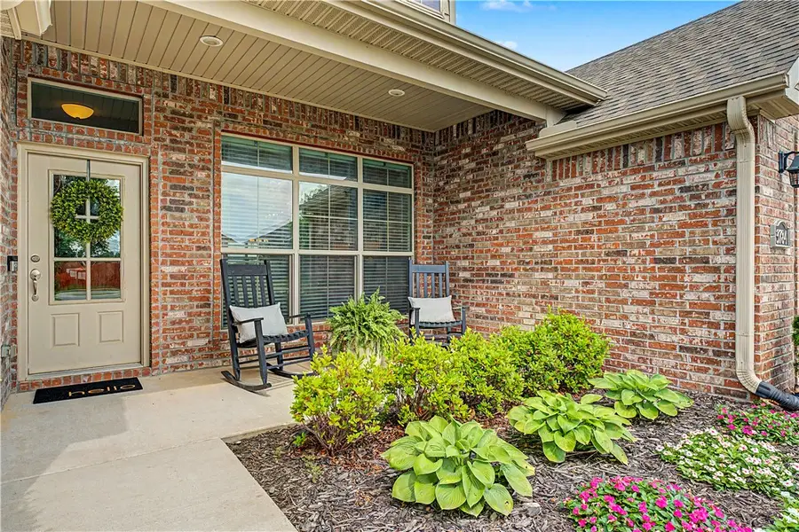 3784 Bridgeton Street, Springdale, AR 72762 - #2