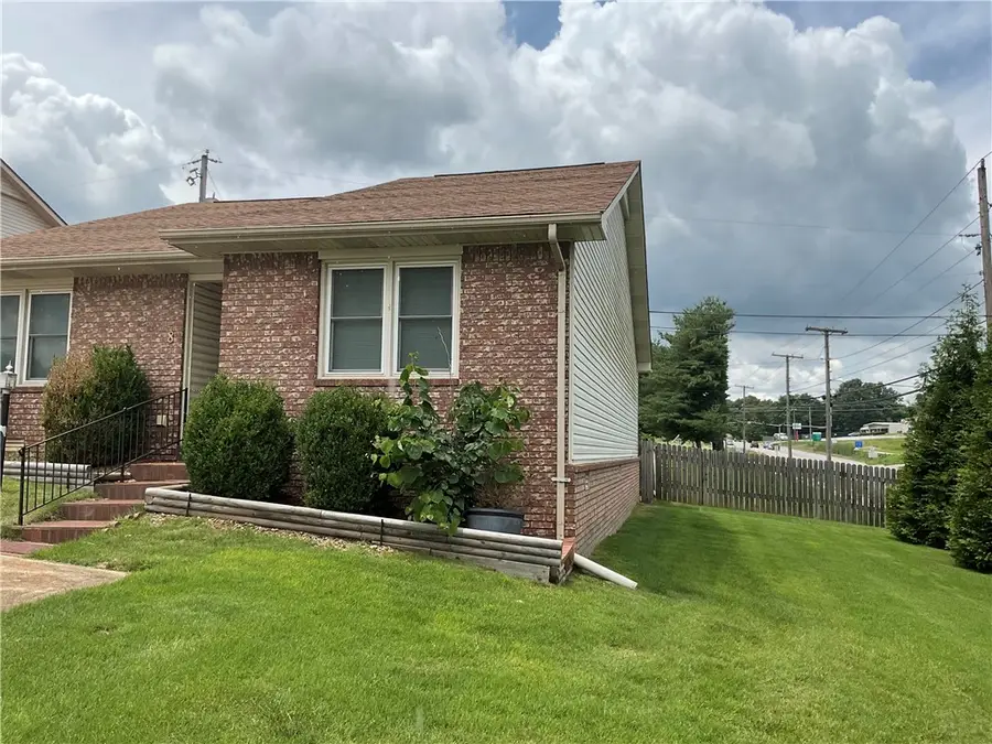 1800 Capps Road #8, Harrison, AR 72601 - #2