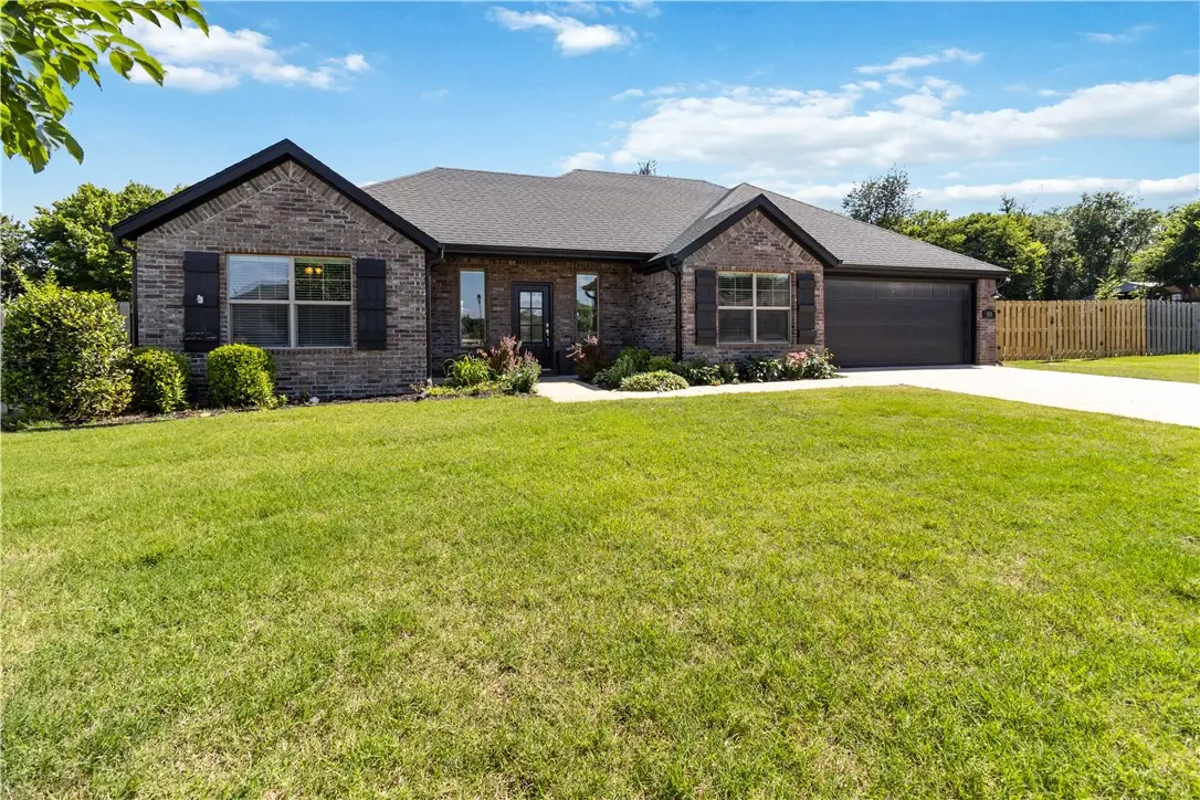 515 Vista Del Valle Street, Farmington, AR 72730 - #1