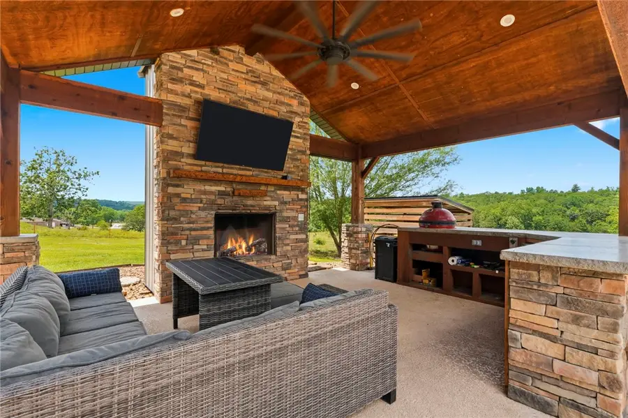 628 Owl Hollow Road, West Fork, AR 72774 - #3