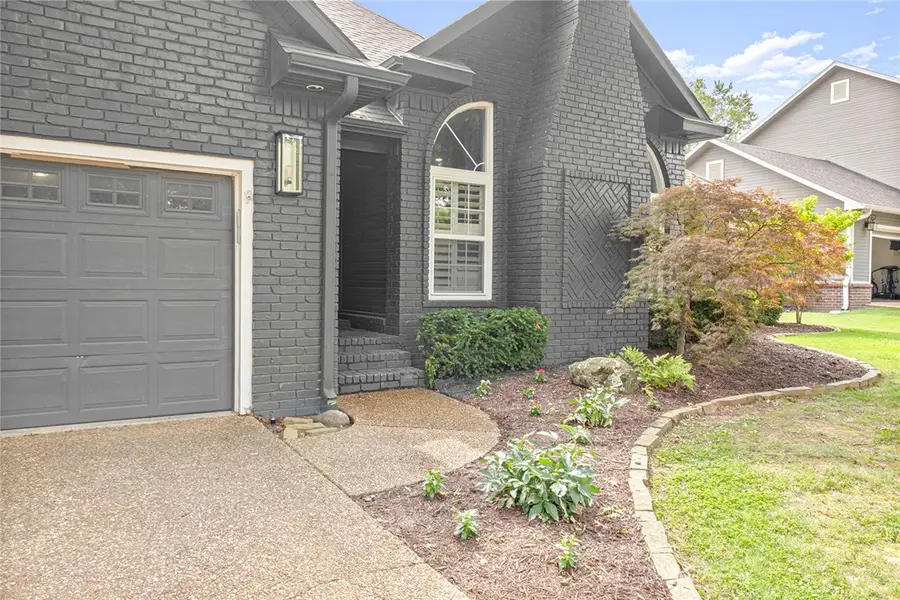 1642 N Charlee Avenue, Fayetteville, AR 72703 - #2