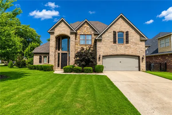 6515 Stone Lake Drive, Rogers, AR 72758