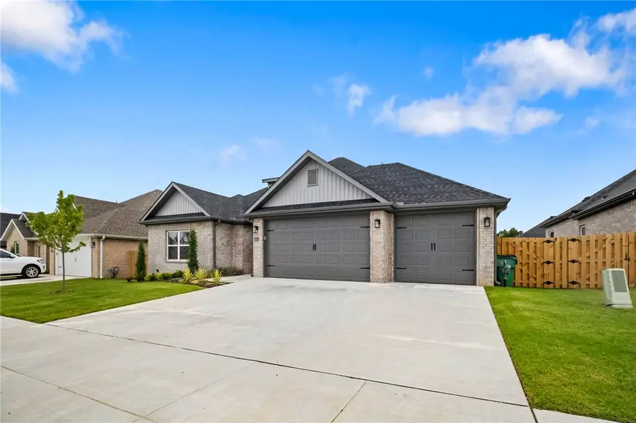 1451 Overcup Oak, Bentonville, AR 72713 - #3