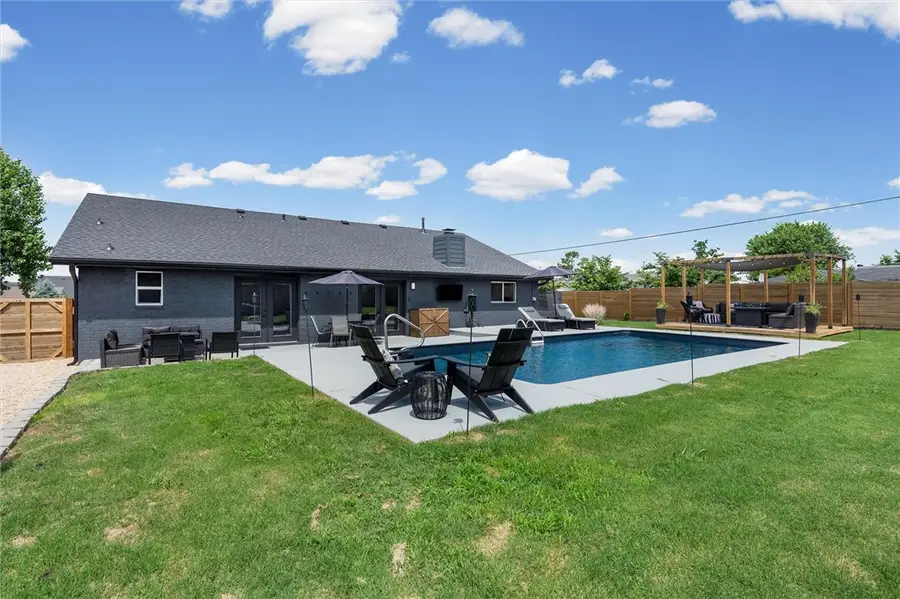 1601 S 17th Street, Rogers, AR 72758 - #2