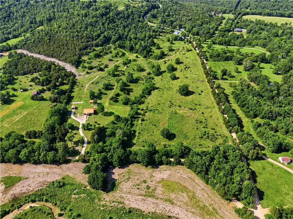 209 Madison 1555, Eureka Springs, AR 72632 - #1