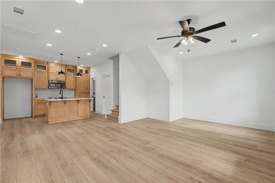 576 S Willow Avenue #1-2, Fayetteville, AR 72701 - #2