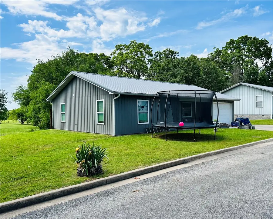 104 Clive, Berryville, AR 72616 - #2