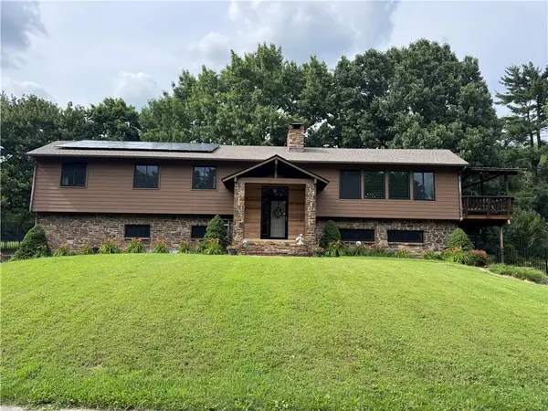 204 Shoreline Drive, Springdale, AR 72764