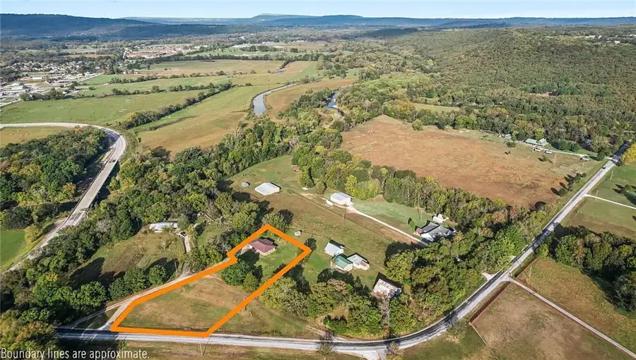 12831 Hummingbird Road, Elkins, AR 72727 - #2