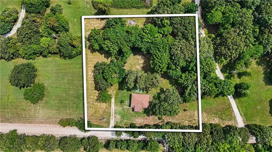 15583 S Applehill Road, Prairie Grove, AR 72753 - #3