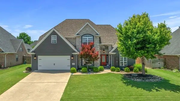 4506 W Creekview Drive, Rogers, AR 72758