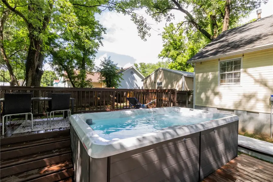 304 Phillips Street, Berryville, AR 72616 - #3
