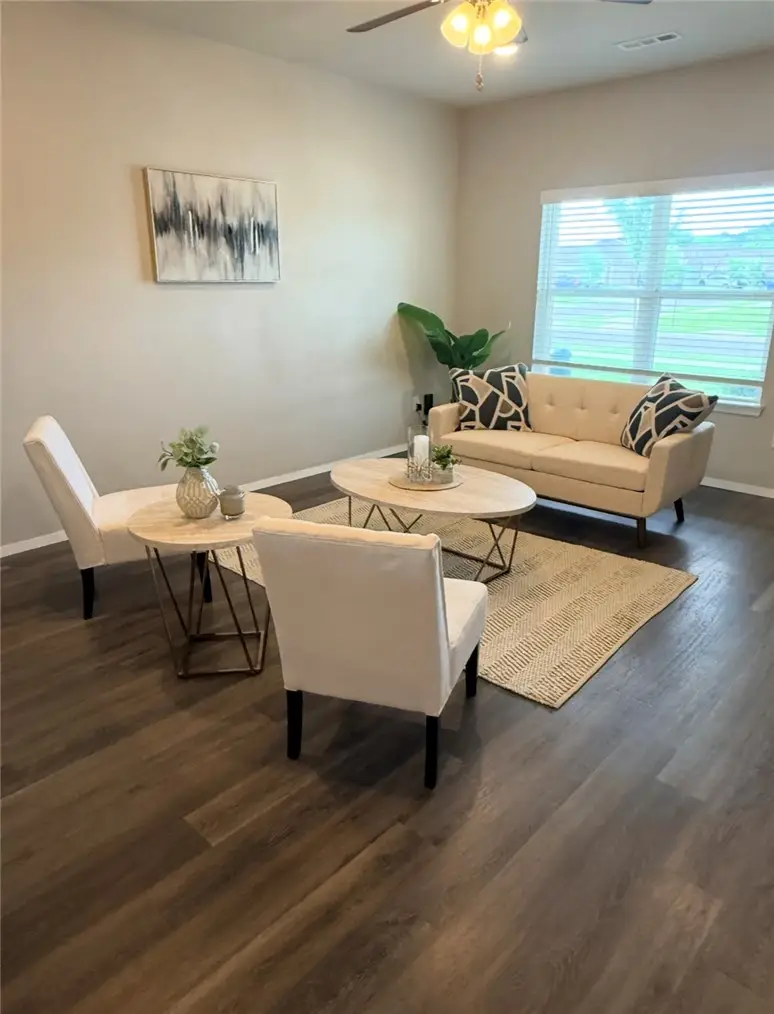 949 E Sparrow Circle, Fayetteville, AR 72701 - #3