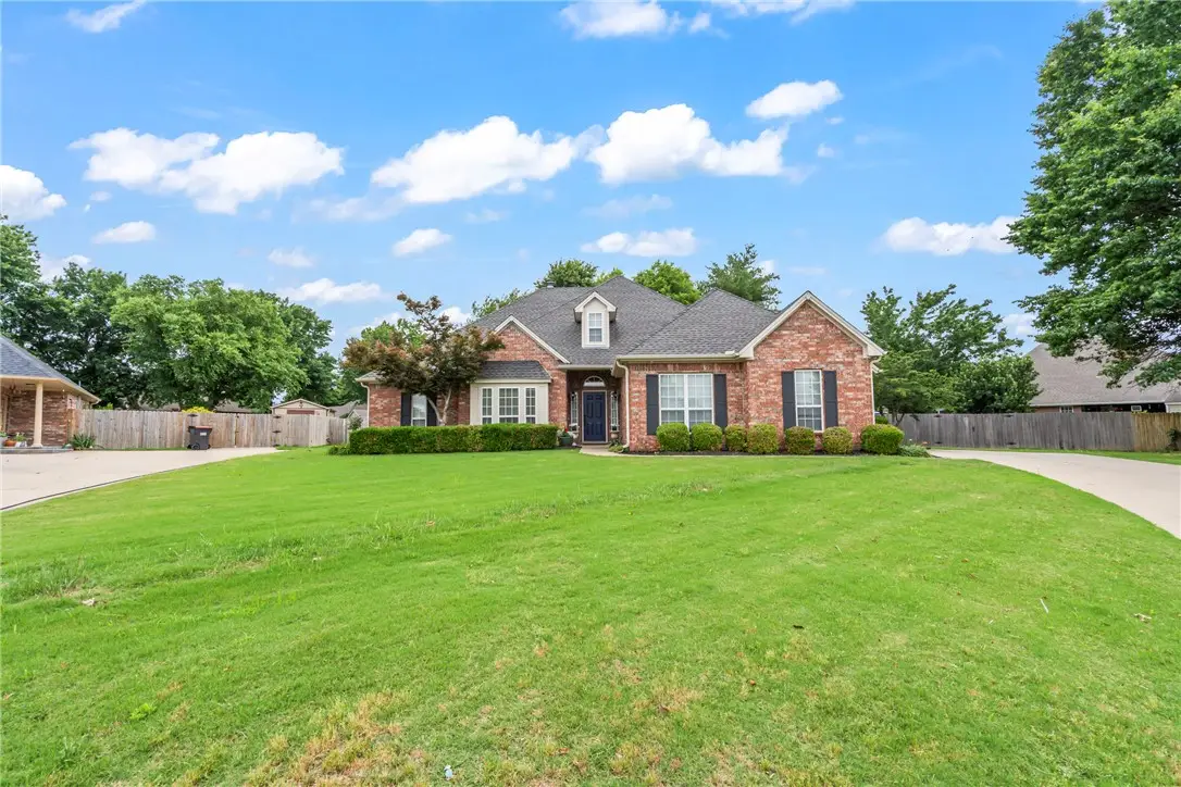 4294 Kingsbury Cove, Springdale, AR 72762 - #1