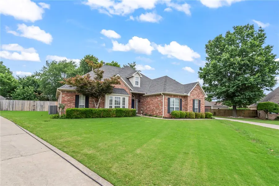 4294 Kingsbury Cove, Springdale, AR 72762 - #2