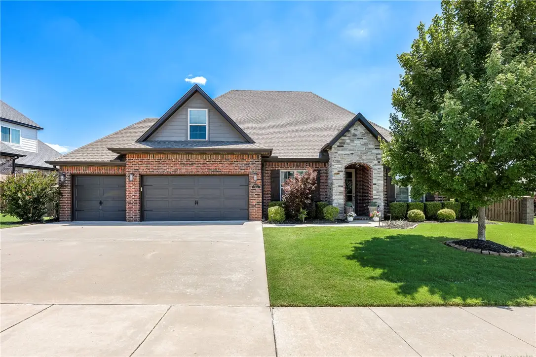 6307 S 49th Street, Rogers, AR 72758 - #1
