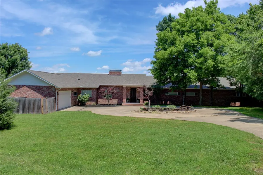 1010 E Rockwood Trail, Fayetteville, AR 72701 - #3