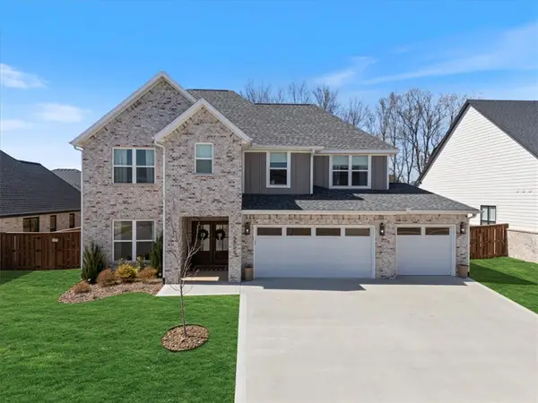 6800 SW Ambient Street, Bentonville, AR 72713