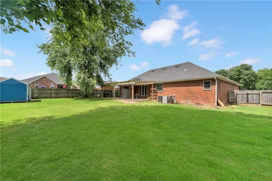 600 Primrose Avenue, Siloam Springs, AR 72761 - #2