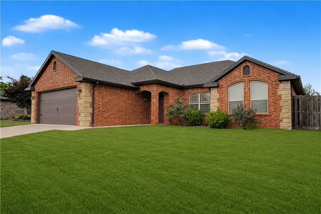 6115 S 37th Street, Rogers, AR 72758 - #1