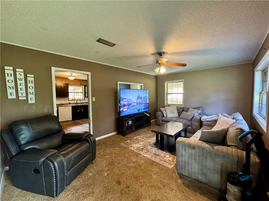 33 Earl Street, Morrilton, AR 72110 - #3
