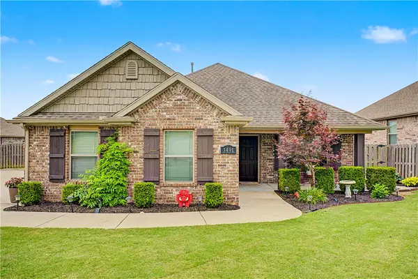 3491 W Weir Road, Fayetteville, AR 72704