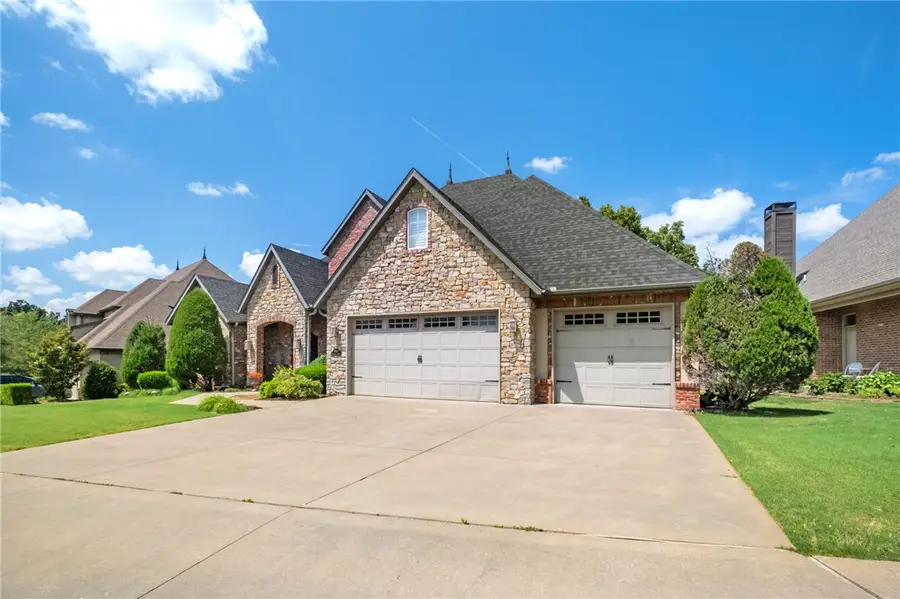 7003 W Balmoral Drive, Rogers, AR 72758 - #3