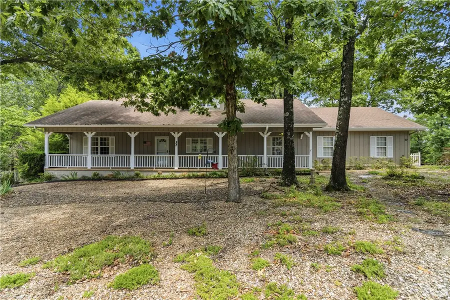 27 Cambria Drive, Bella Vista, AR 72715 - #2