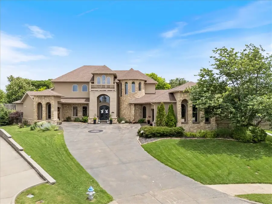 447 Angel Falls Lane, Springdale, AR 72762 - #2
