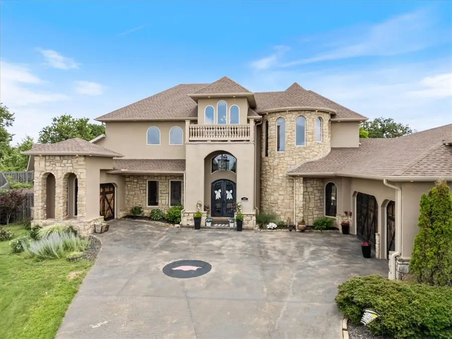 447 Angel Falls Lane, Springdale, AR 72762 - #3