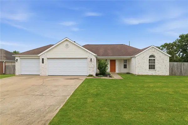 3300 SW Elm Manor Avenue, Bentonville, AR 72712