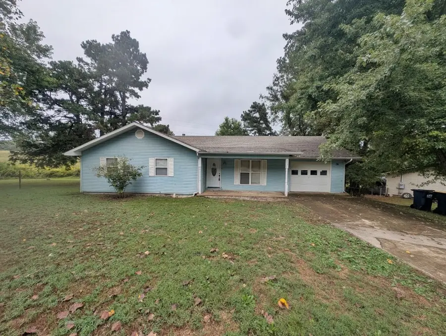205 Peach Street, Harrison, AR 72601 - #2