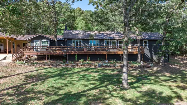 19398 Tuttle Road, Elkins, AR 72727