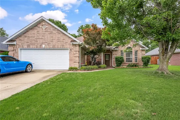 3803 SE 5th Street, Bentonville, AR 72712