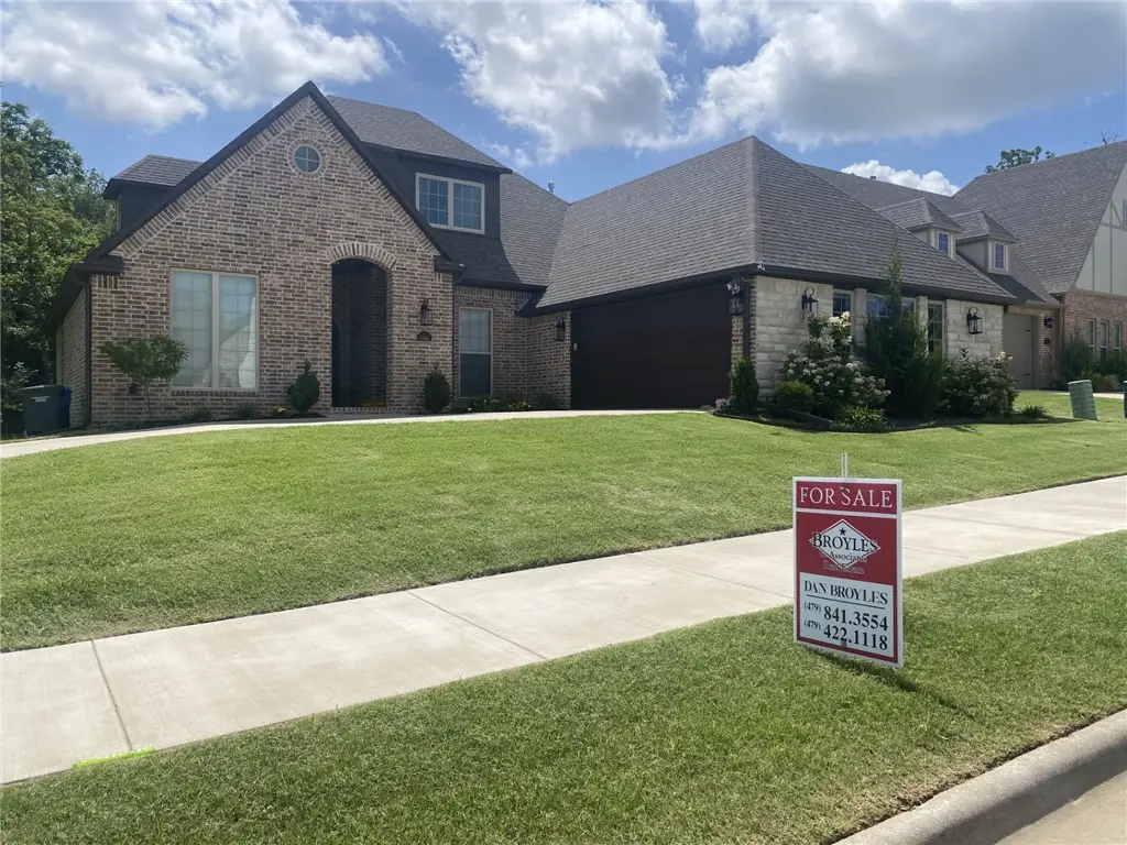 186 N Hawkstone Drive, Fayetteville, AR 72704 - #1