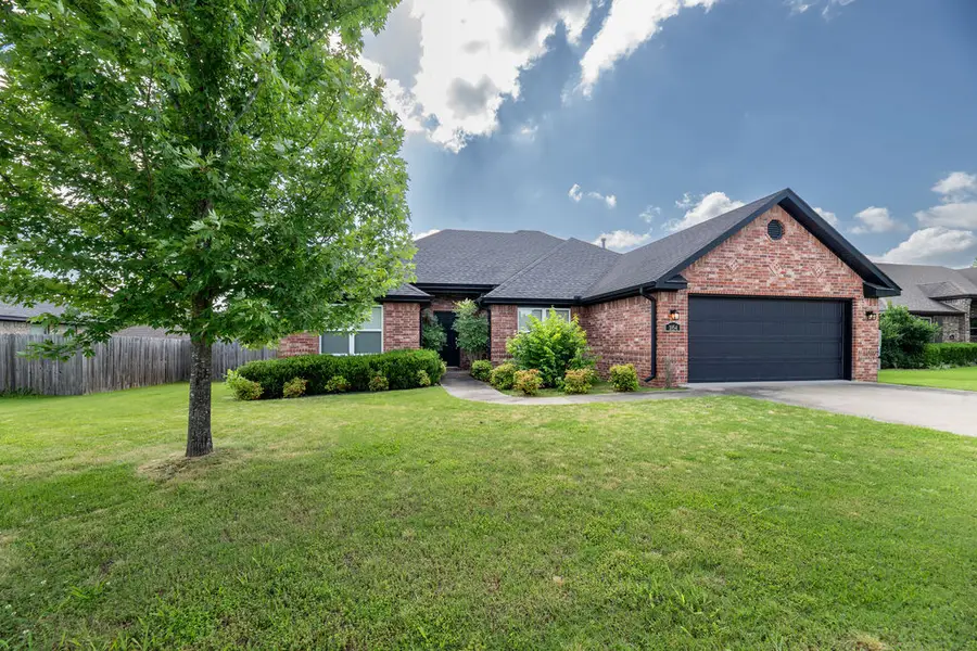 1854 S Sinclair Avenue, Fayetteville, AR 72701 - #2