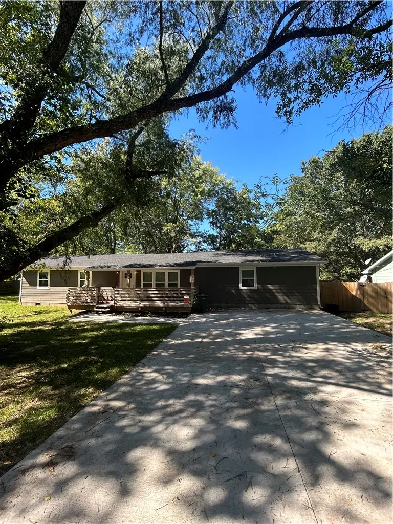 2305-2339 S Laverne, Fayetteville, AR 72701 - #1