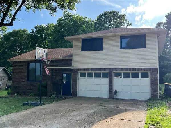 923 Quail Avenue, Harrison, AR 72601