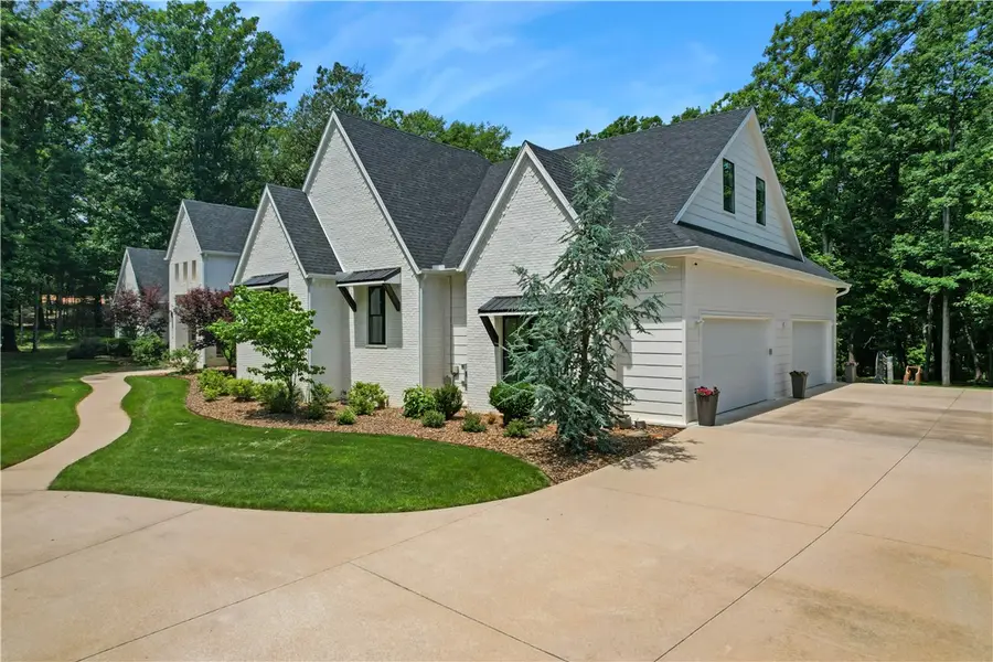 1656 E Bowen Boulevard, Fayetteville, AR 72703 - #3