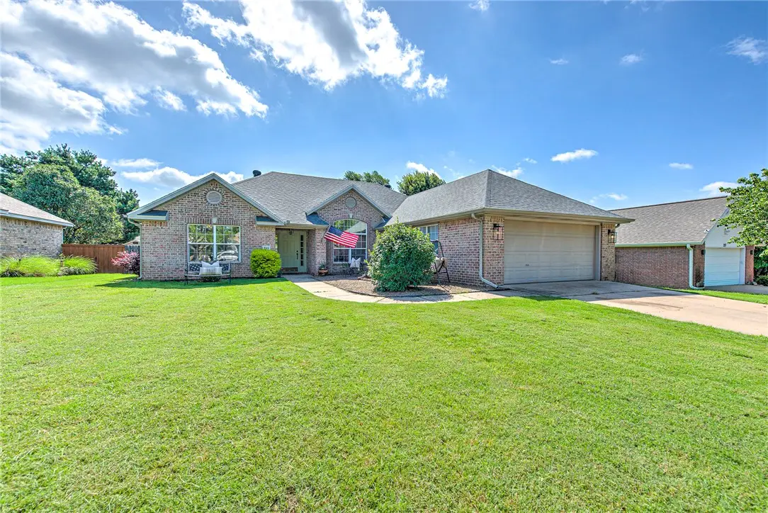 215 Shane Drive, Centerton, AR 72719 - #1